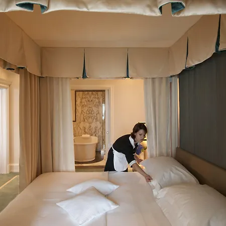 Savoia Excelsior Palace - Starhotels Collezione Hotel