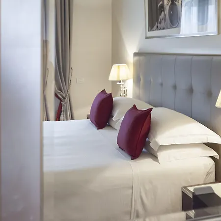 Savoia Excelsior Palace - Starhotels Collezione 4*