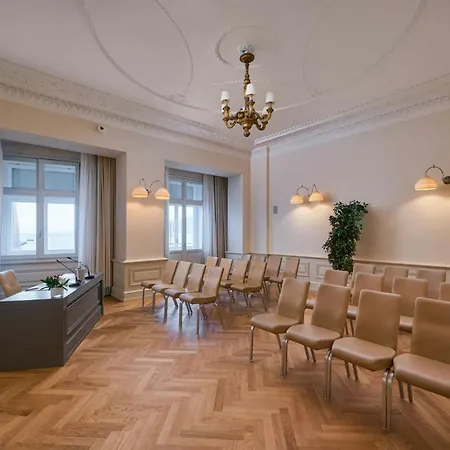 Savoia Excelsior Palace - Starhotels Collezione Hotel 4*