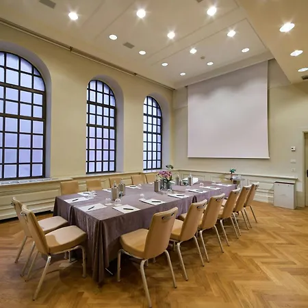 Savoia Excelsior Palace - Starhotels Collezione Hotel