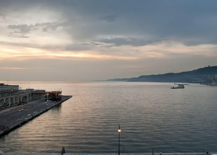 里雅斯特萨瓦尔星际酒店 酒店 的里雅斯特