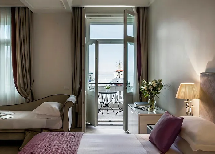 Savoia Excelsior Palace - Starhotels Collezione Hotel 4*